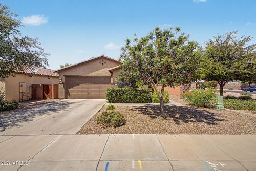 72 W Dragon Tree Ave, San Tan Valley, AZ, 85140-6690 | Card Image