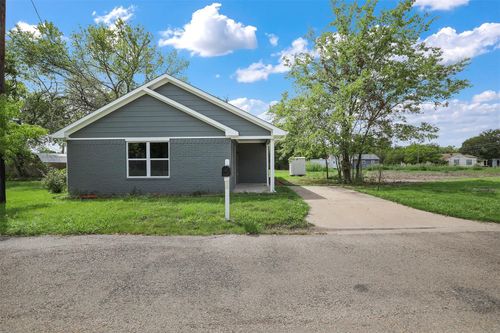 317 Jones St, Bonham, TX, 75418-2929 | Card Image