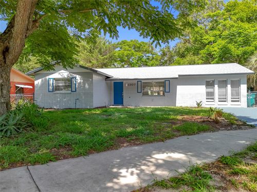 1307 Jean Ct, Eustis, FL, 32726-2701 | Card Image