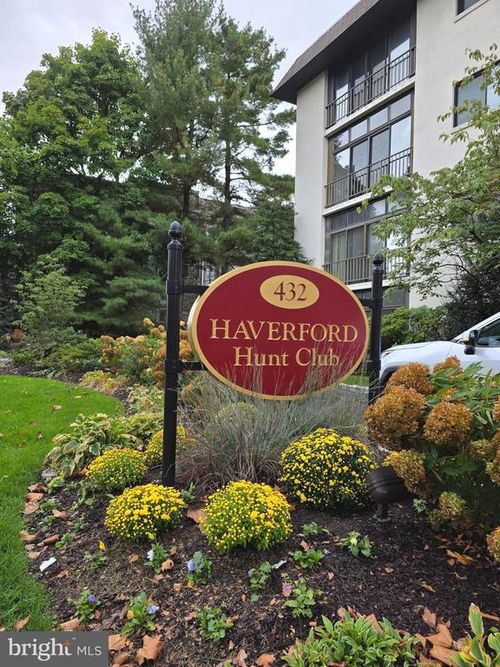 apt-402-432 Montgomery Ave, HAVERFORD, PA, 19041-1527 | Card Image