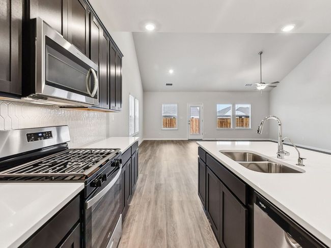 163 El Cosmico Dr, House other with 5 bedrooms, 3 bathrooms and 4 parking in Kyle TX | Image 11