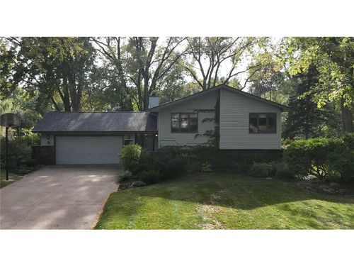 440 River Hills Rd S, River Falls, WI, 54022 | Card Image