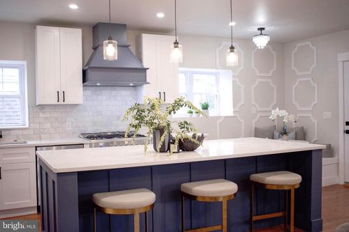 2304 N 51st St, PHILADELPHIA, PA, 19131-2411 | Card Image