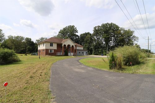 2780 Denton Rd, Canton, MI, 48188-1626 | Card Image