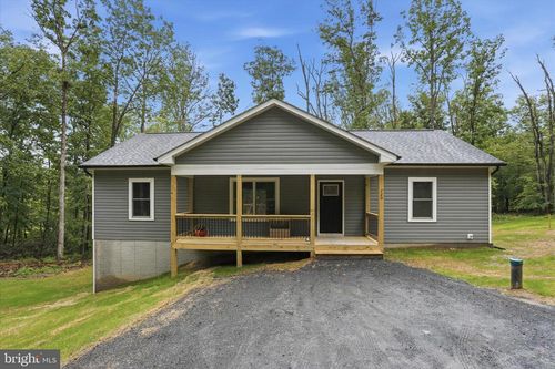 720 Panther Dr, WINCHESTER, VA, 22602-3529 | Card Image