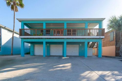 apt-c-125 E Huisache St, South Padre Island, TX, 78597-7158 | Card Image