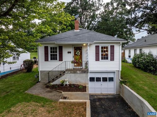 406 Grubert Ave, STAUNTON, VA, 24401-2758 | Card Image
