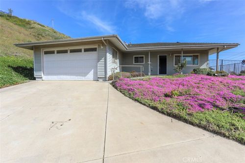 761 Riverside Rd, Nipomo, CA, 93444-8712 | Card Image