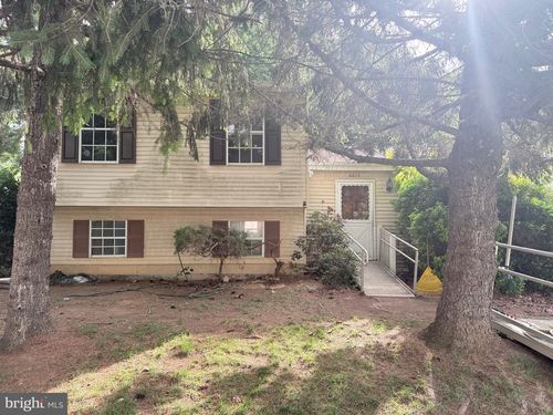 6613 Bestwicke Ct, BURKE, VA, 22015-4400 | Card Image