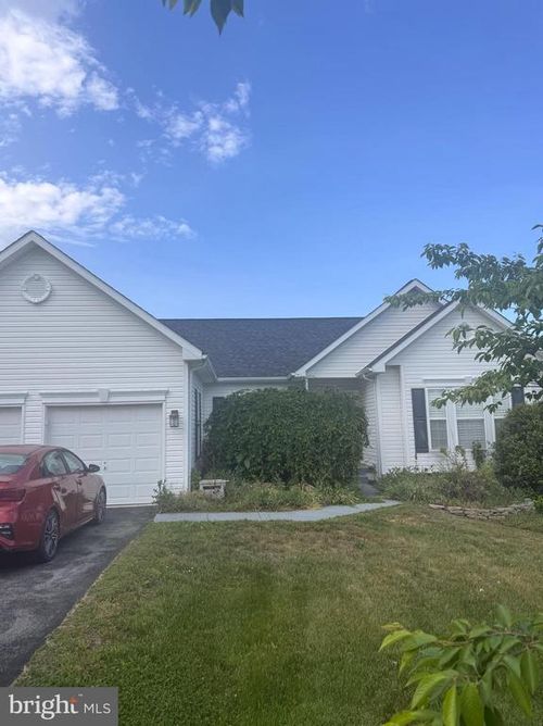 44 General Pryor Ct, HARPERS FERRY, WV, 25425-3248 | Card Image