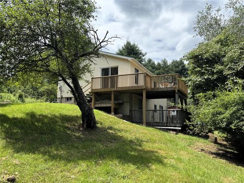 2082 Ulster Heights Rd, Woodbourne, NY, 12788-5703 | Card Image