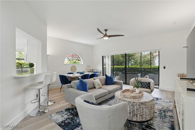 547 Serendipity Dr, Condo with 3 bedrooms, 2 bathrooms and null parking in NAPLES FL | Image 4
