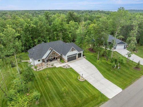24680 White Pine Cir, Nisswa, MN, 56468-3003 | Card Image