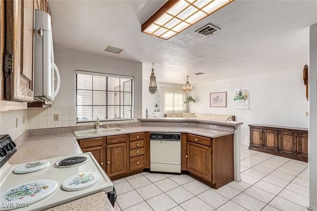1213 Eaton Dr, House other with 3 bedrooms, 2 bathrooms and null parking in Las Vegas NV | Image 16