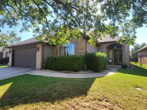 15925 Traditions Blvd, Edmond, OK, 73013-1128 | Card Image