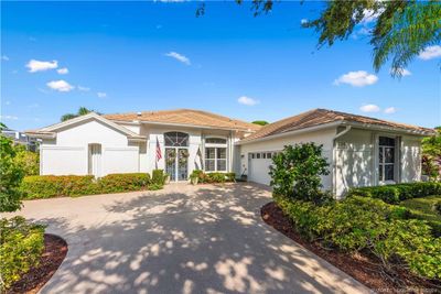 2198 Sw Whitemarsh Way, House other with 3 bedrooms, 2 bathrooms and 2 parking in Palm City FL | Image 3