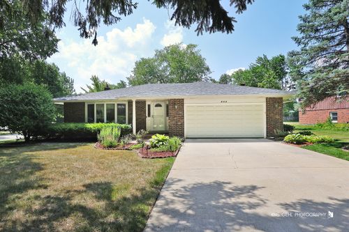 605 W Gilbert Rd, Palatine, IL, 60067-6740 | Card Image