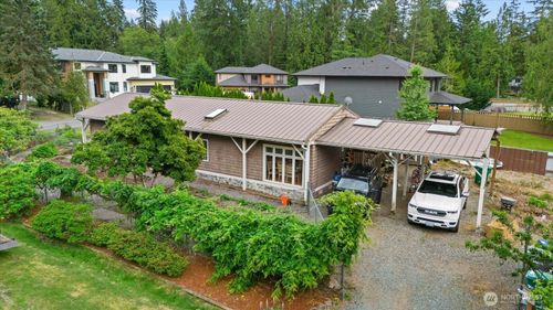 10024 228th Pl Se, Woodinville, WA, 98077-4800 | Card Image