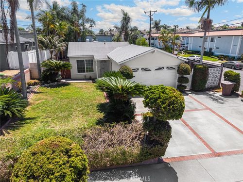 600 E Ash St, Brea, CA, 92821 | Card Image