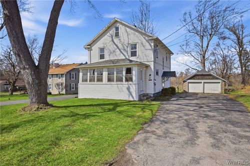 11146 Broadway St, Alden, NY, 14004-9515 | Card Image