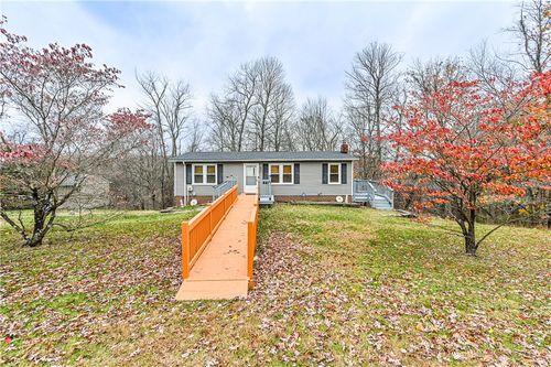 303 Mount Manor Rd, Manor, PA, 15665-9605 | Card Image