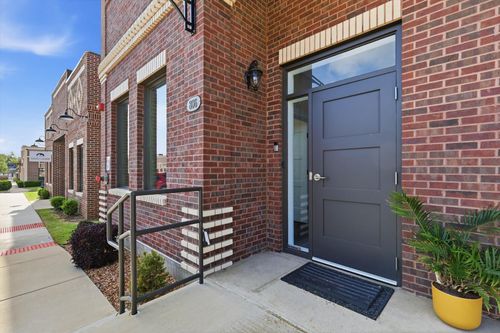 806-118 Lynn Ave, Lewisville, TX, 75057-3709 | Card Image