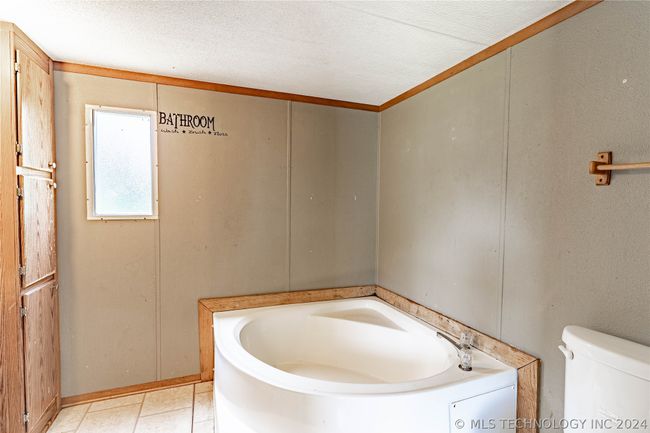 47020 W Highway 66, House other with 3 bedrooms, 2 bathrooms and null parking in Depew OK | Image 27