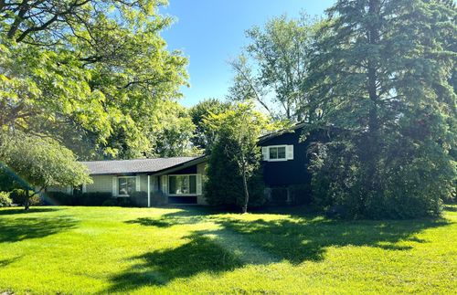 29360 Woodhaven Lane, Southfield, MI, 48076 | Card Image