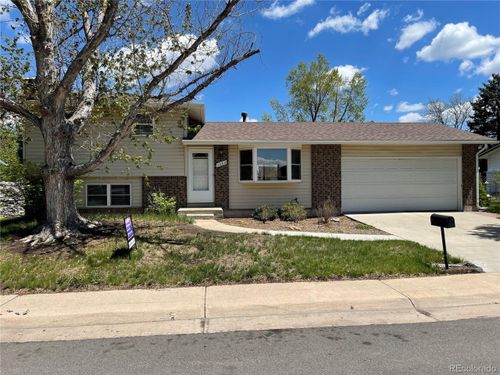3062 S Florence Ct, Denver, CO, 80231-4720 | Card Image