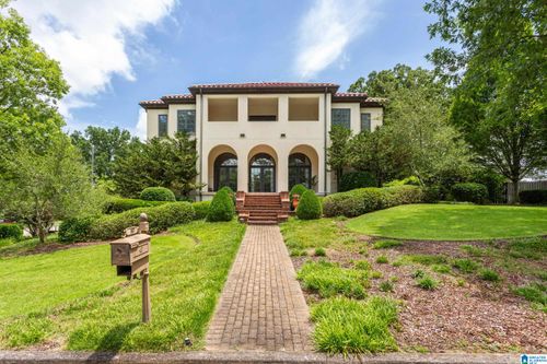 387 Buckner Cir, Anniston, AL, 36205-4411 | Card Image