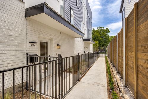 102-5633 Live Oak St, Dallas, TX, 75206-8015 | Card Image