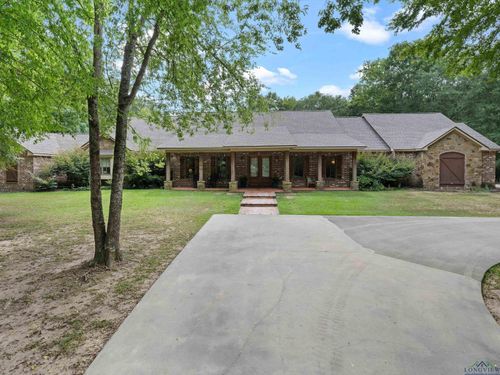 326 Cottonwood Spur, Carthage, TX, 75633-2672 | Card Image