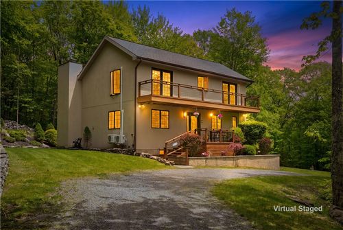 10 Howes Highway, Ulster, NY, 12480 | Card Image