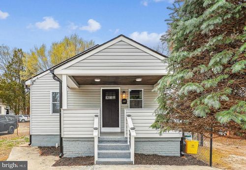 3907 Bexley Pl, SUITLAND, MD, 20746-2961 | Card Image