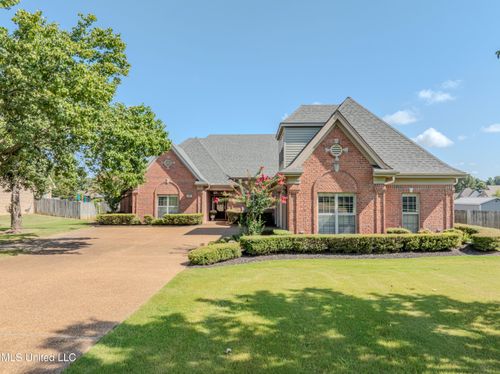 3568 Roman Forest Dr, Southaven, MS, 38672-6783 | Card Image