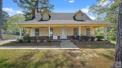 24 Dunham Dr, Texarkana, TX, 75503-0477 | Card Image