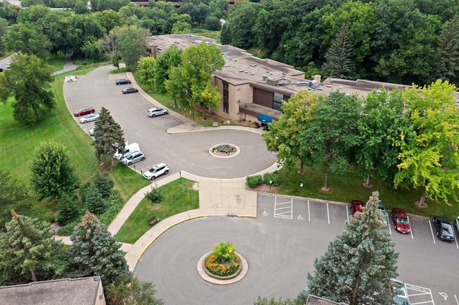 3-web-or-mls-5697_Green_Circle_Dr_Unit_319-129.jpg | Image 32