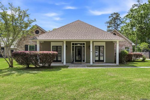 18248 Magnolia Bend Rd, Greenwell Springs, LA, 70739-4720 | Card Image