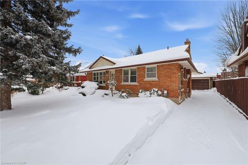 81 Clive Rd, Kitchener, ON, N2H3N5 | Card Image