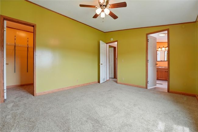 127 Rock Lake Dr, House other with 2 bedrooms, 2 bathrooms and 2 parking in Zelienople PA | Image 11