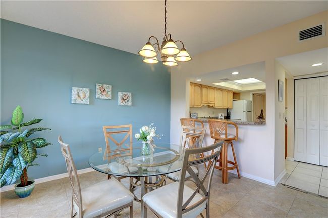 APT-101 - 6175 S Mirror Lake Dr, House attached with 2 bedrooms, 2 bathrooms and null parking in Sebastian FL | Image 14