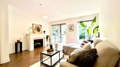 312-7000 21st Ave, Burnaby, BC, V5E4P1 | Card Image