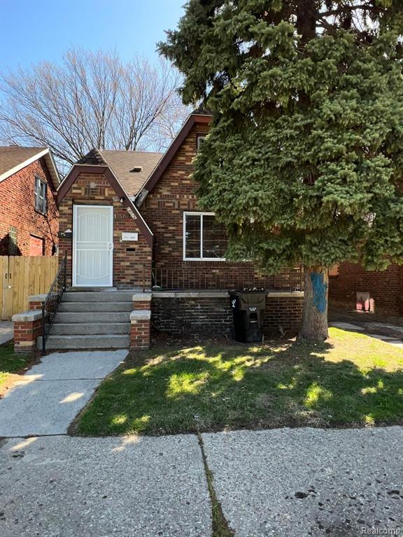 Joann St, Detroit, MI 48205
