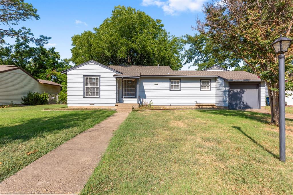 Mullins , Lewisville, TX 75057