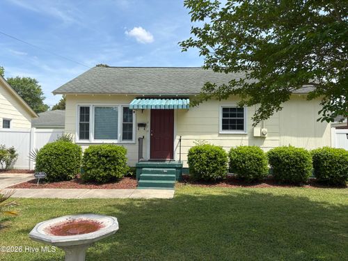 414 8th Street, New Bern, NC, 28560 | Card Image