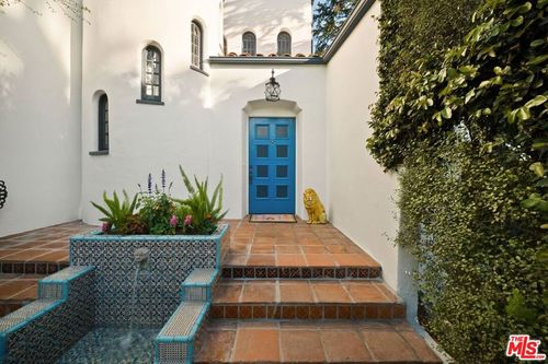 2041 Grace Ave, Los Angeles, CA, 90068-3228 | Card Image