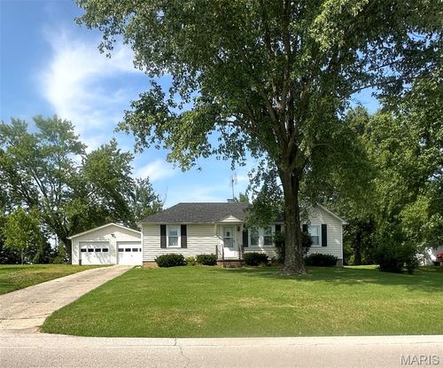 1174 Bieker Road, Washington, MO, 63090 | Card Image