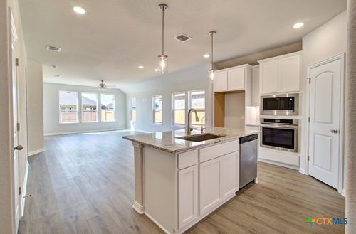 1824 Heritage Maples, New Braunfels, TX, 78132-0253 | Card Image