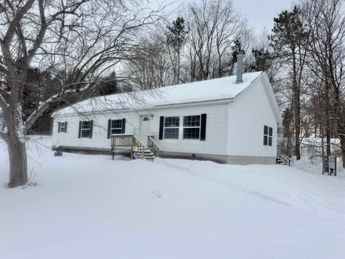 1645 Vt Route 67 E, North Bennington, VT, 05257-9146 | Card Image