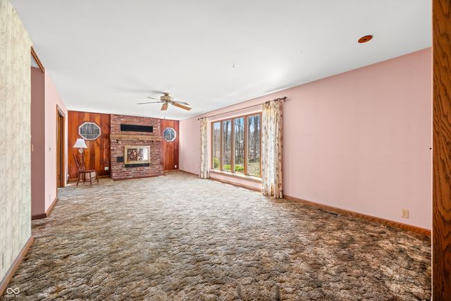 1828 W 750 S, House other with 3 bedrooms, 3 bathrooms and null parking in Trafalgar IN | Image 71